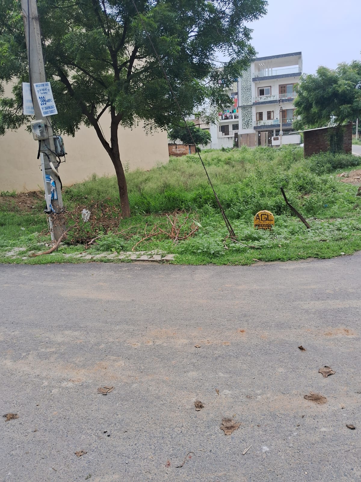 Plot For Sale in Sector 15A