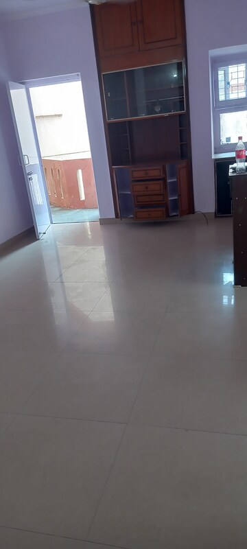 2 BHK Apartment For Rent in Ip Extension