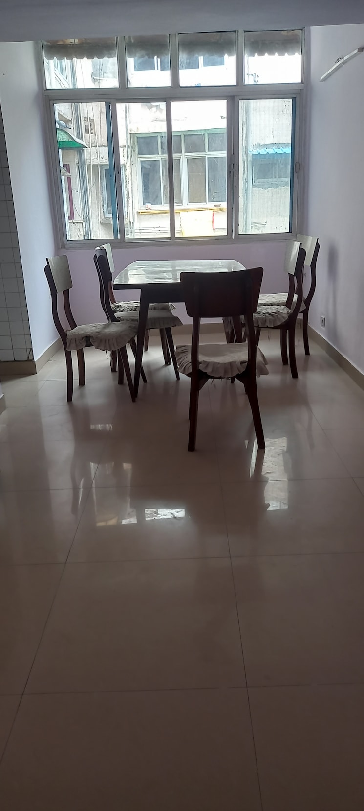 Living Room, ip extension 2 Bedroom 900 Sq.Ft. Apartment In Ip Extension Delhi 9128986