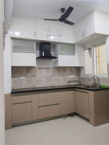 Kitchen in 3 BHK Apartment at Kondapur – for Rent