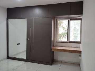 Furnished Amenities in 3 BHK Apartment at Kondapur – for Rent