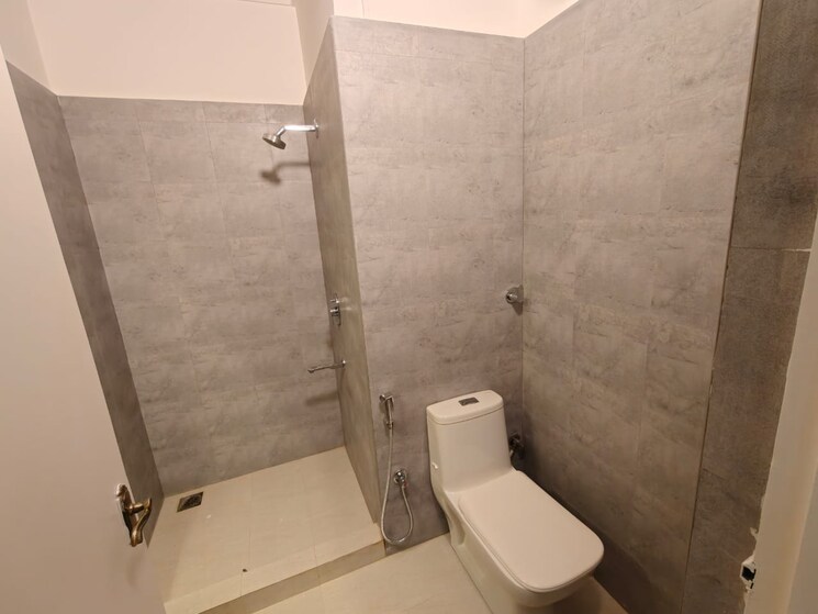 Bathroom, fair-mont 2 Bedroom 1200 Sq.Ft. Apartment In Jayamahal Bangalore 9129031