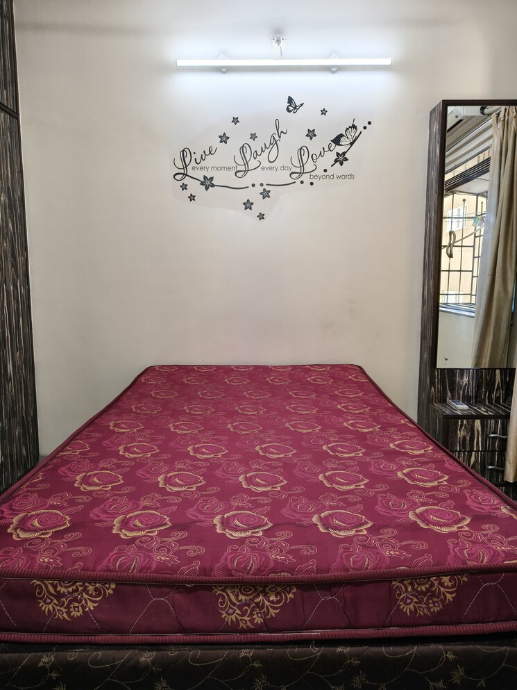 Bedroom, sai-milan-chs 1 Bedroom 450 Sq.Ft. Apartment In Worli Mumbai 9129044
