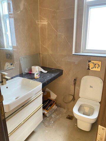 Bathroom in 3 BHK Apartment at Smart World Orchard, Sector 61 – for Rent
