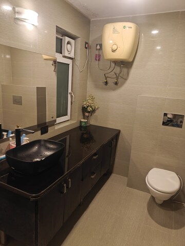 Team Area in 4 BHK Apartment at BPTP Park Grandeura, Sector 82 – for Sale