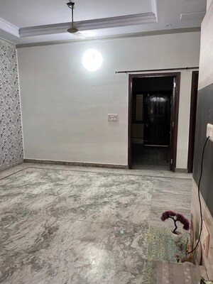 Room in 2 BHK Builder Floor at RWA Sangam Vihar Block B, Sangam Vihar – for Rent