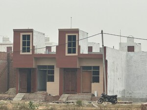 2 BHK Villa – Exterior View View at Krishna Vatika Society, Sector 4 Greater Noida - for Sale