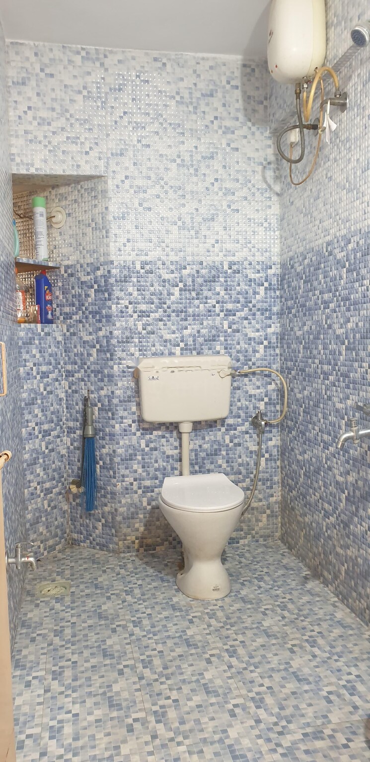 Bathroom, sus 2 Bedroom 774 Sq.Ft. Apartment In Sus Pune 9129128