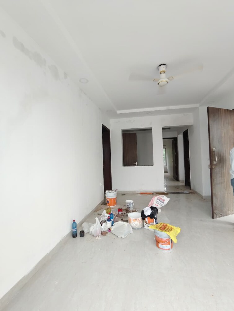 Cover Image, vasant kunj 3 Bedroom 1200 Sq.Ft. Apartment In Vasant Kunj Delhi 9129170