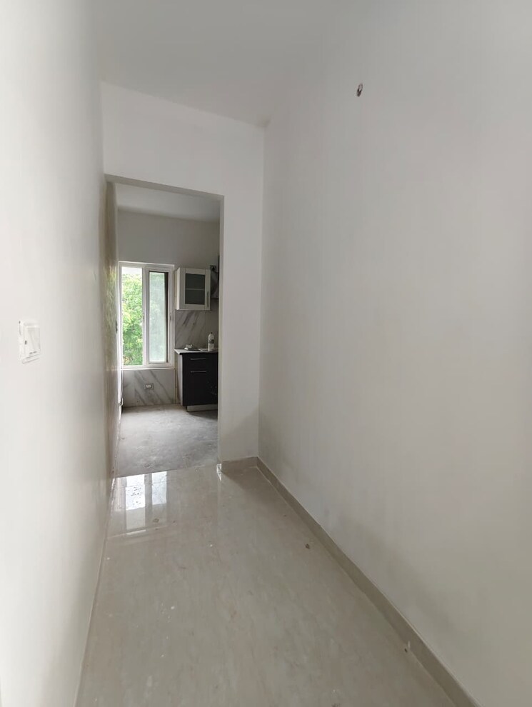 Room, vasant kunj 3 Bedroom 1200 Sq.Ft. Apartment In Vasant Kunj Delhi 9129170