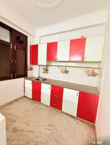 Kitchen in 1 BHK Builder Floor at Chattarpur – for Rent