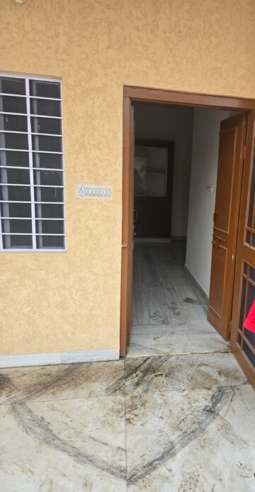  2 BHK Apartment at Mansarovar – for Rent