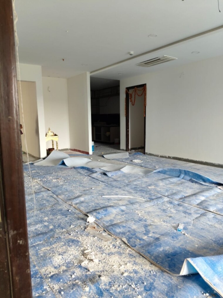Room, dsr-the-classe 4 Bedroom 3939 Sq.Ft. Apartment In Narsingi Hyderabad 9129217