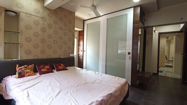 Bedroom, worli Pg For Girls In Worli 9129214