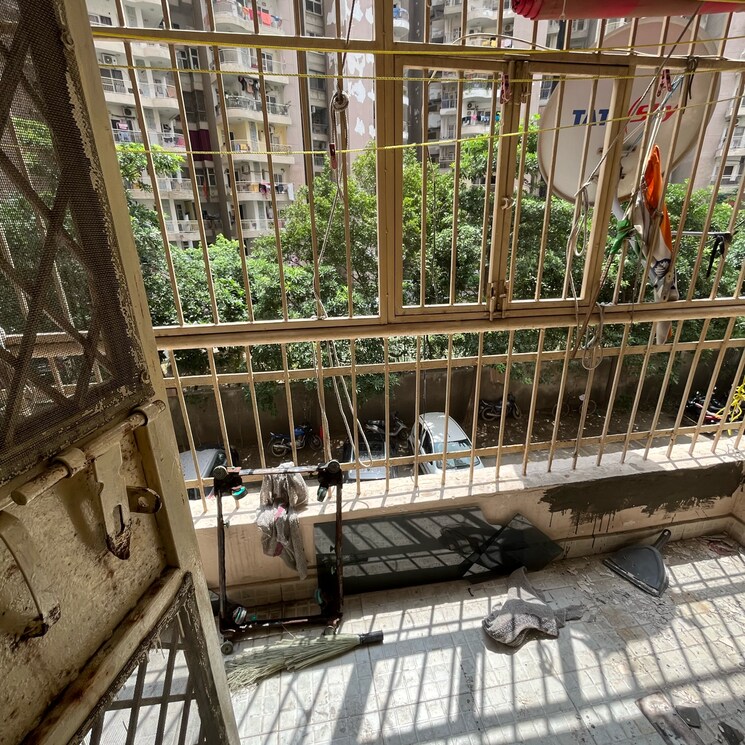 Balcony, supertech-cape-town 2 Bedroom 930 Sq.Ft. Apartment In Sector 74 Noida 9129215