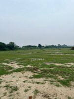 700 Sq.Yd. Plot in Residential Plot For Sale