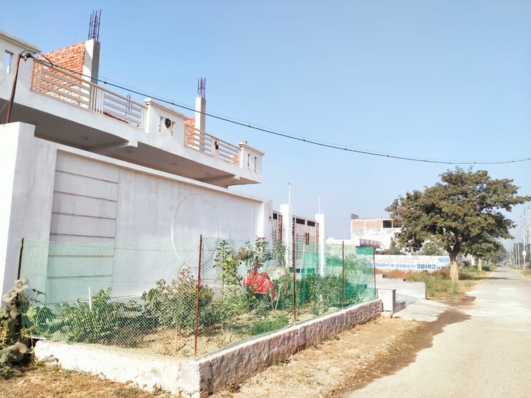 Exterior View, upsidc site c  98 Sq.Mt. Plot In Upsidc Site C Greater Noida 9129235