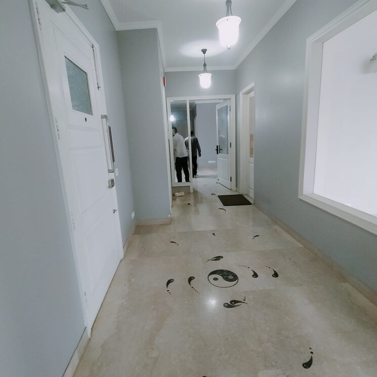 Bathroom, panchsheel park 4 Bedroom 800 Sq.Yd. Builder Floor In Panchsheel Park Delhi 9129242