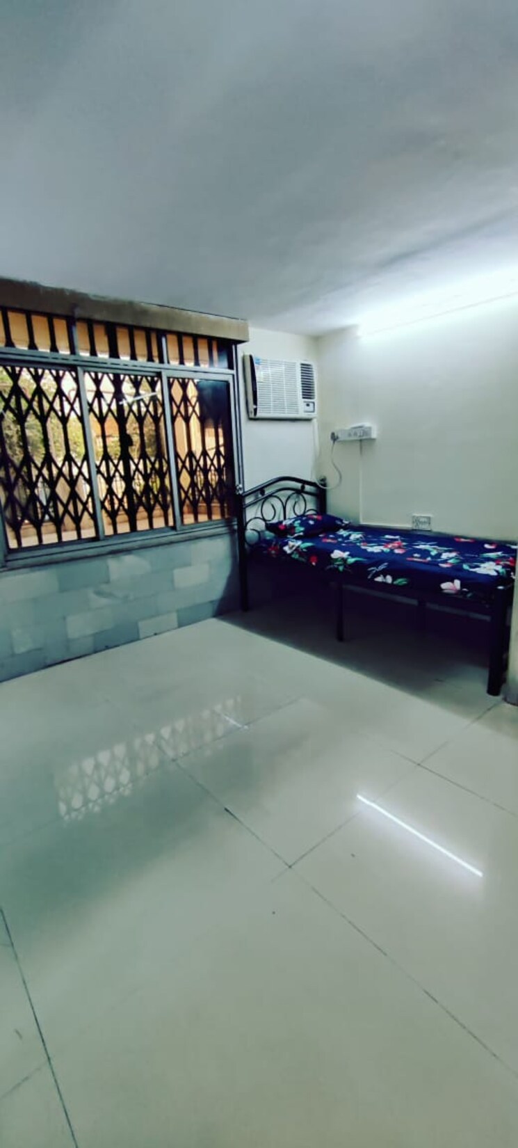 Bedroom, mahim west Pg For Boys In Mahim West 9129249