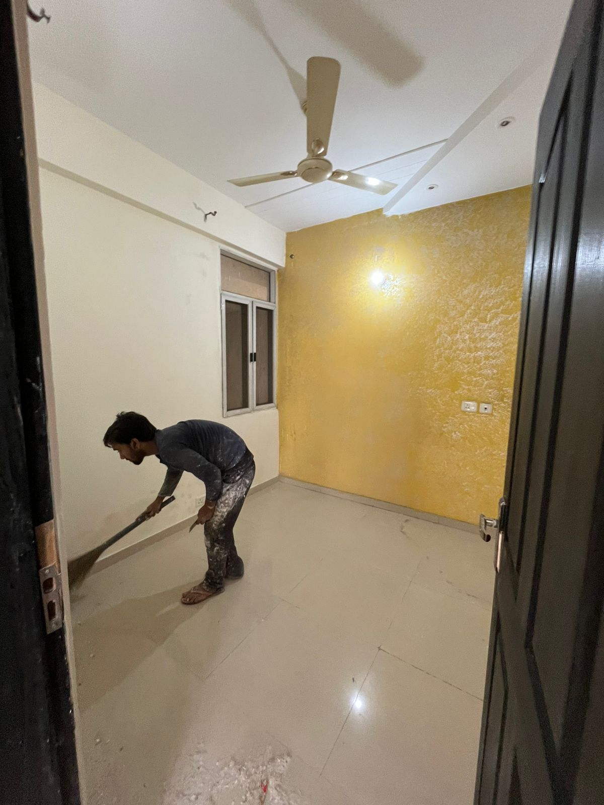 2 BHK + Study Room Apartment For Rent in Prateek Wisteria