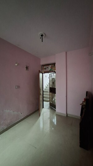 Kitchen in 1.5 BHK Apartment at Sector 10 Greater Noida – for Sale