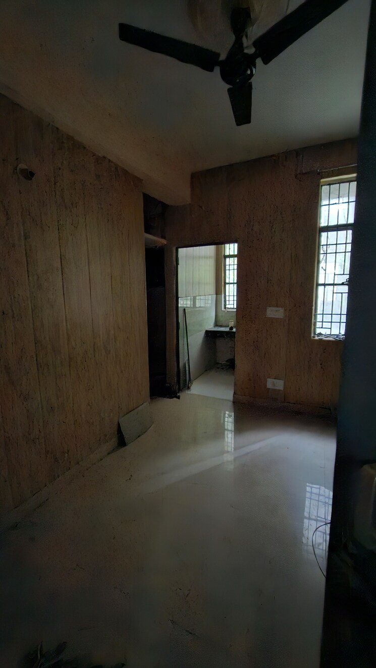 Room, sector 10 greater noida 1.5 Bedroom 30 Sq.Mt. Apartment In Sector 10 Greater Noida Greater Noida 9129260