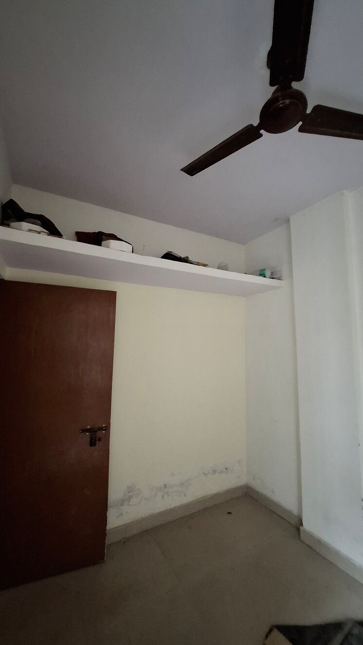 undefined, sector 10 greater noida 1.5 Bedroom 30 Sq.Mt. Apartment In Sector 10 Greater Noida Greater Noida 9129260