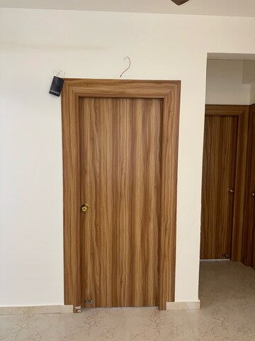 Furnished Amenities in 2 BHK Apartment at MRG Bazaar 93, Sector 93 – for Rent