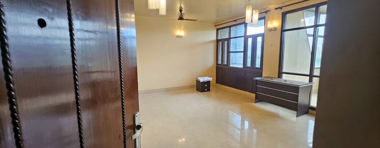 Room, sector 6 dwarka 3 Bedroom 1500 Sq.Ft. Apartment In Sector 6 Dwarka Delhi 9129272