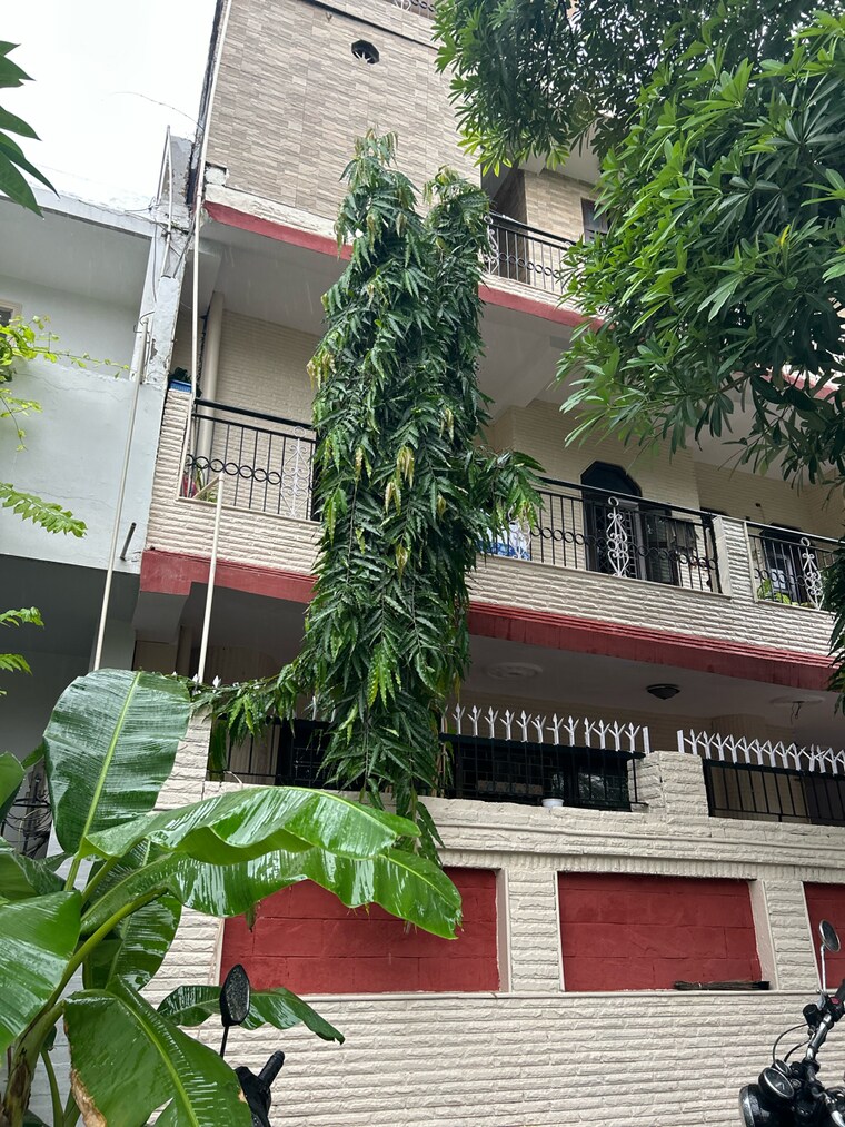 Exterior View, sector 55 6 Bedroom 162 Sq.Mt. Independent House In Sector 55 Noida 9129305