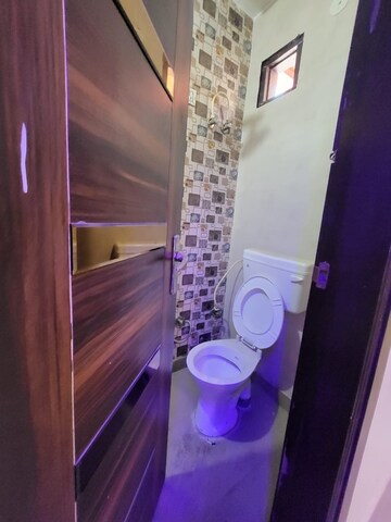 Bathroom in 2 BHK Builder Floor at New Ashiyana Apartment, Dwarka Mor – for Rent
