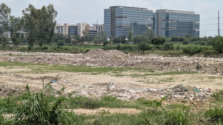 undefined, sector 142  150 Sq.Yd. Plot In Sector 142 Noida 9129299