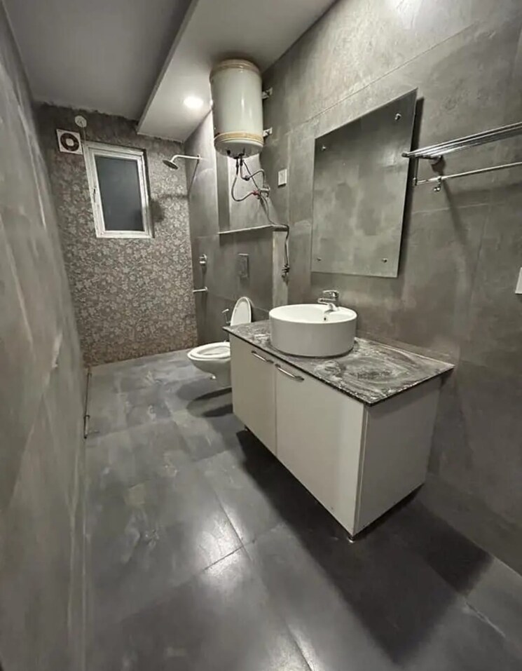 Kitchen, saket 3 Bedroom 1400 Sq.Ft. Builder Floor In Saket Delhi 9129311