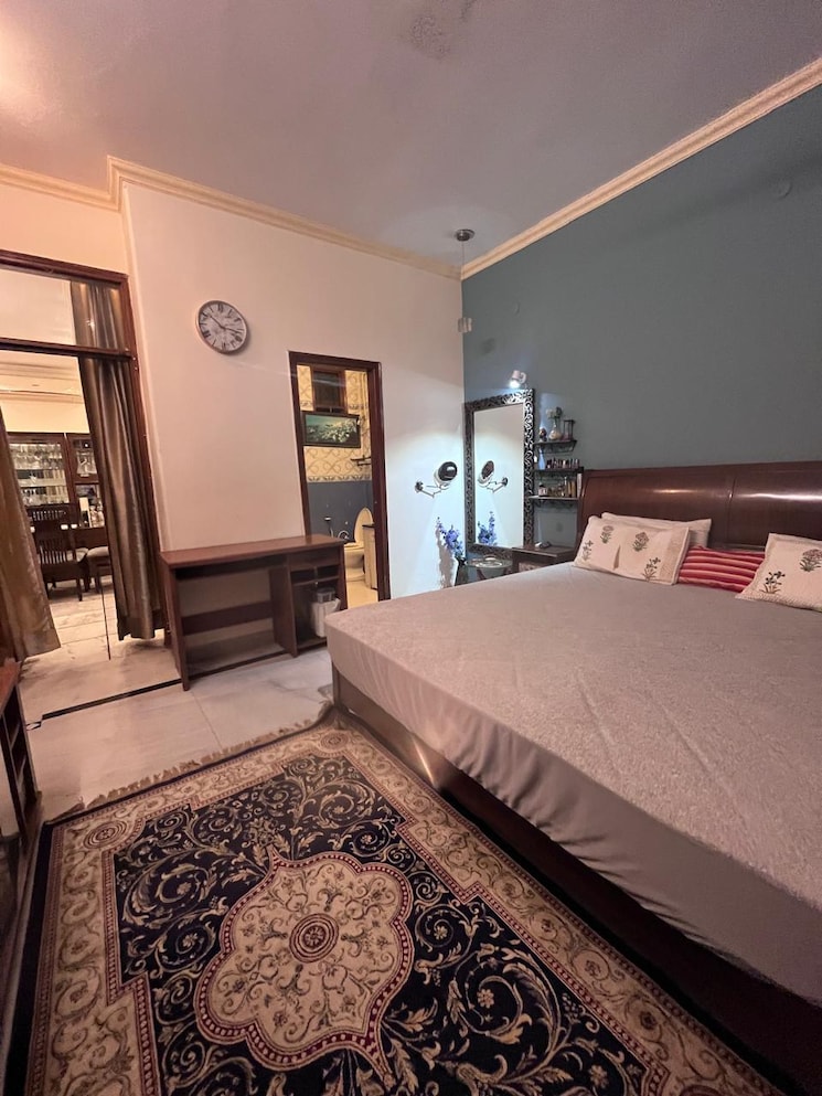 Bedroom, saket 3 Bedroom 1400 Sq.Ft. Builder Floor In Saket Delhi 9129320