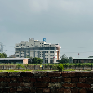  Plot For Sale in Modipuram