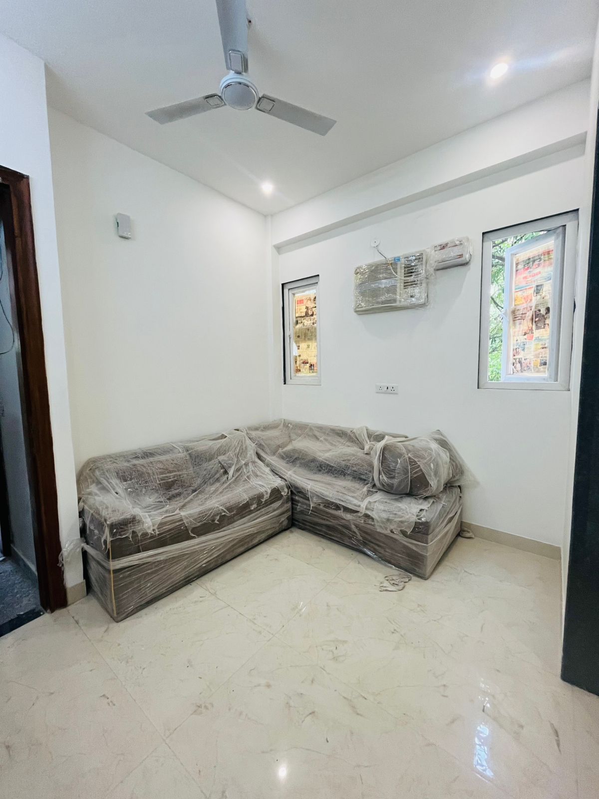 1 BHK Builder Floor For Rent in H Block 