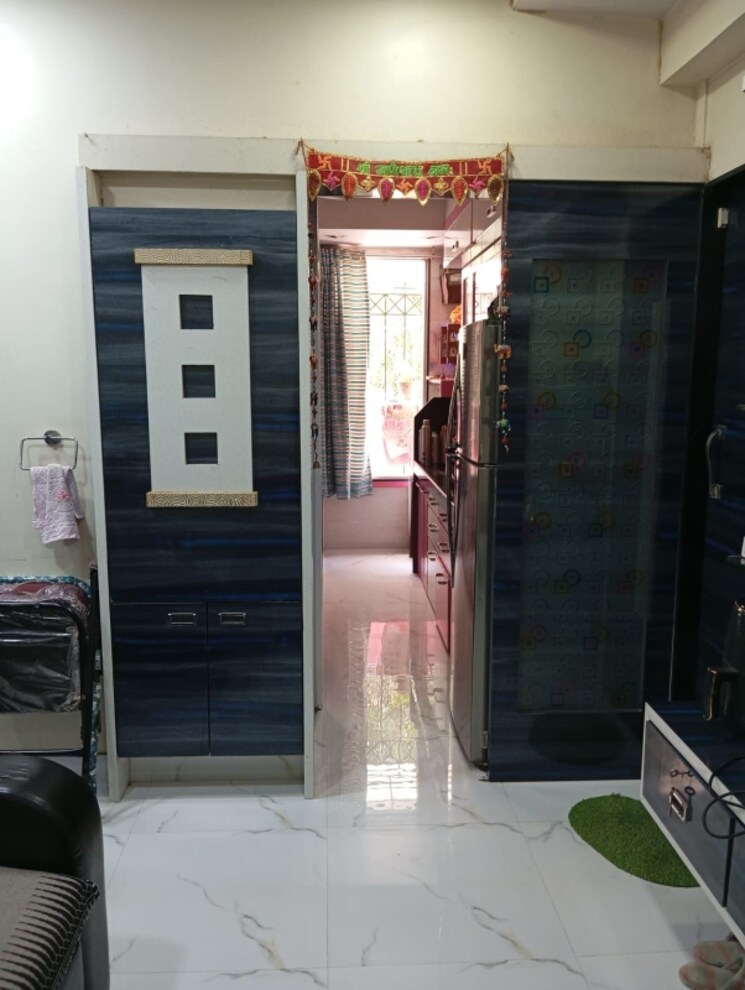 Living Room, hulas-basti-garden-chs 2 Bedroom 1000 Sq.Ft. Apartment In Kandivali West Mumbai 9129363