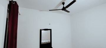 Furnished Amenities in 3 BHK Apartment at Conscient Habitat 78, Sector 78 – for Rent