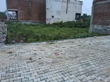  Land For Sale in Dlf Industrial Area