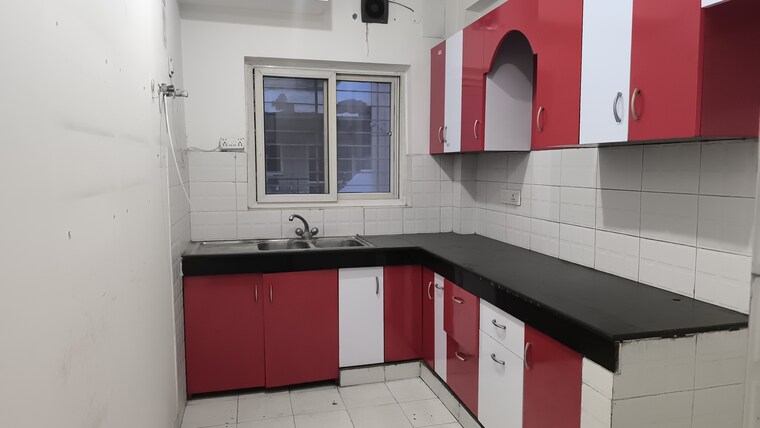 Kitchen, bptp-park-grandeura 2 Bedroom 1300 Sq.Ft. Apartment In Sector 82 Faridabad 9129378