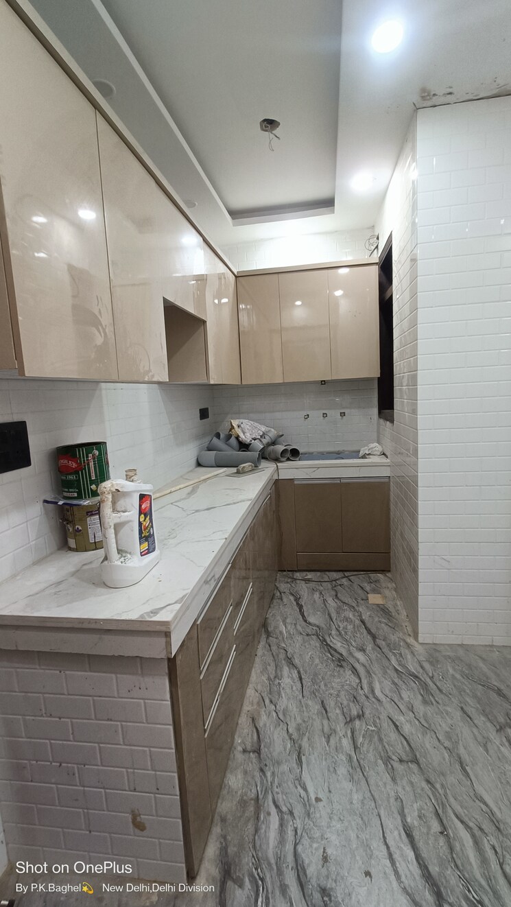 Kitchen, govindpuri 3 Bedroom 950 Sq.Ft. Builder Floor In Govindpuri Delhi 9129404