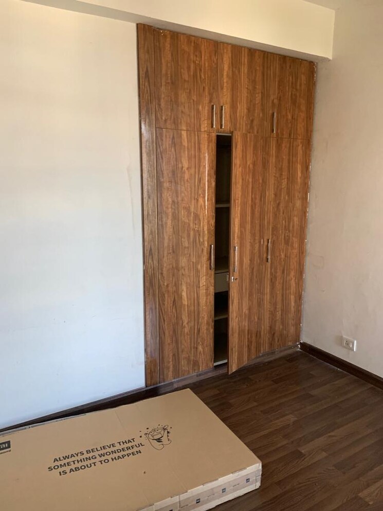 Room, bptp-park-elite-premium 3.5 Bedroom 1300 Sq.Ft. Apartment In Sector 84 Faridabad 9129388