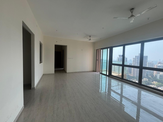 3 BHK + Extra Room Builder Floor For Sale in Shreeji Sky Rise