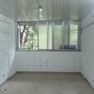 Kitchen in 2.5 BHK Villa at Unnat Nagar CHS, Goregaon West – for Rent