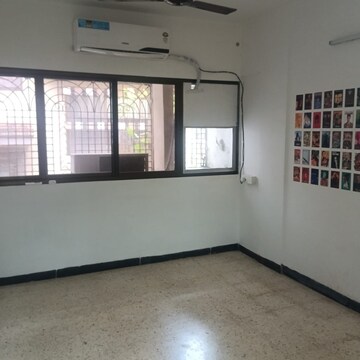 Room in 2.5 BHK Villa at Unnat Nagar CHS, Goregaon West – for Rent