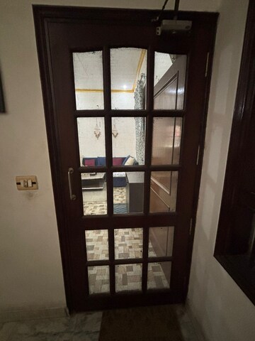 Kitchen in 2 BHK Builder Floor at Sector 46 – for Rent