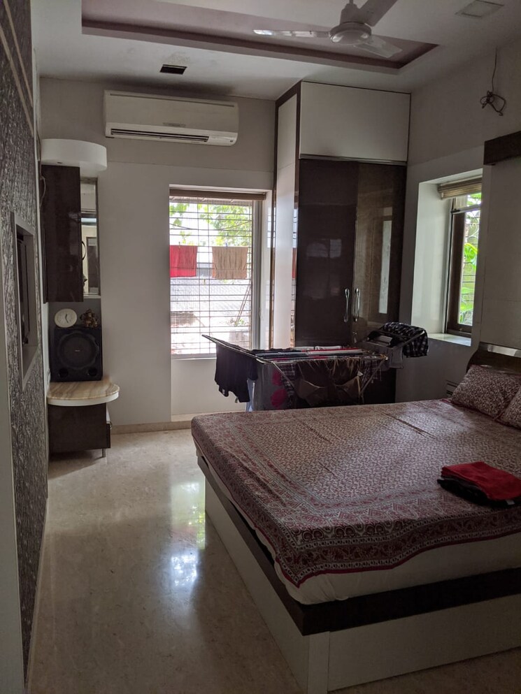 Bedroom, peddar road 2 Bedroom 900 Sq.Ft. Apartment In Peddar Road Mumbai 9129453