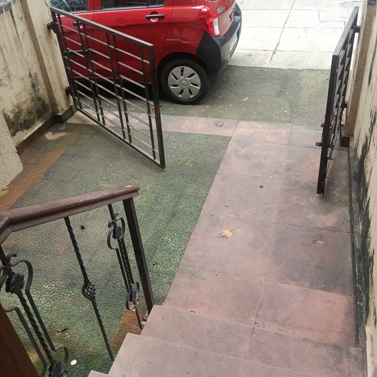  Parking, unnat-nagar-chs 3 Bedroom 1375 Sq.Ft. Villa In Goregaon West Mumbai 9129480