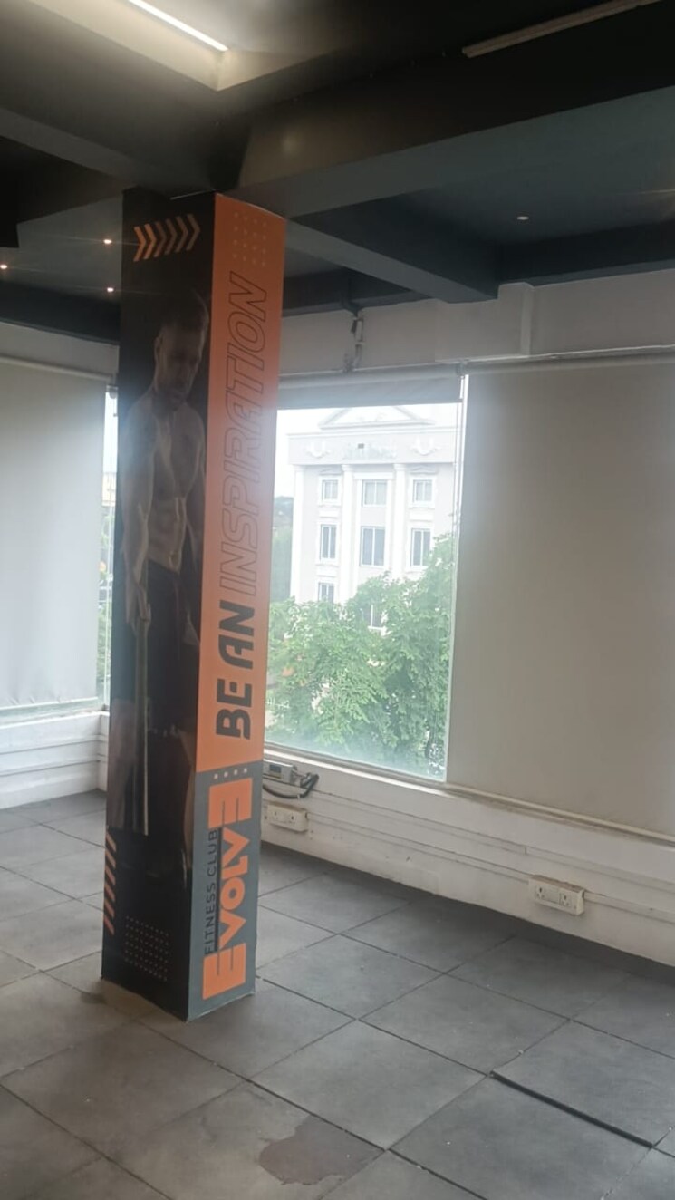 Room, shankar nagar Commercial Office Space 2000 Sq.Ft. In Shankar Nagar Nagpur 9129470