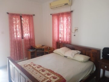 Bedroom in 5 BHK Villa at Porvorim – for Rent